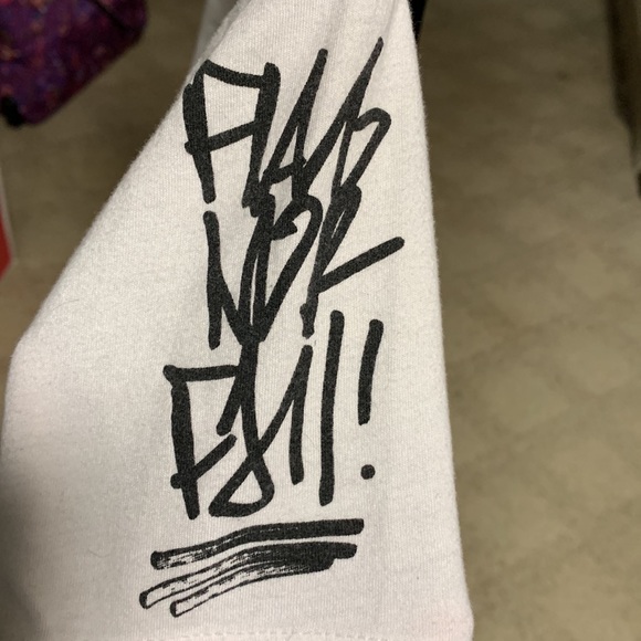 FlagNorFail tee - Picture 4 of 5